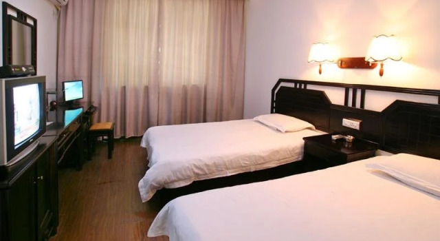 Lijing Hotel, Забронировать Отель Отели Яншо с парковкой, рядом с Парк Яншо, Парковка