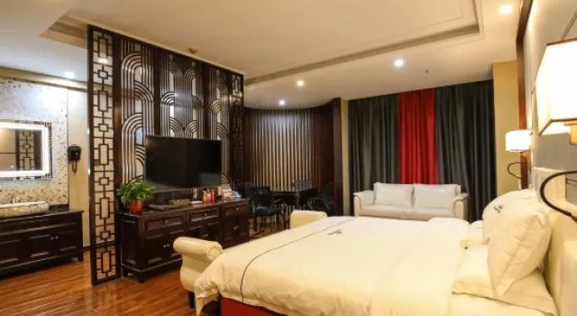 Люкс Business Jinxixi Hotel (Lu'an Yeji Jinghui Old Street Branch)