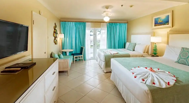 Номер Deluxe рядом с пляжем Bay Gardens Beach Resort and Spa