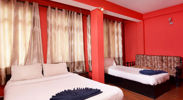Двухместный номер Deluxe Hotel Silver Home - Hostel