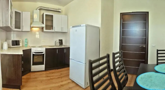 Kvartirotel Apartment on Militseyskaya Ulitsa, Prenota Appartamento Leninsky district 