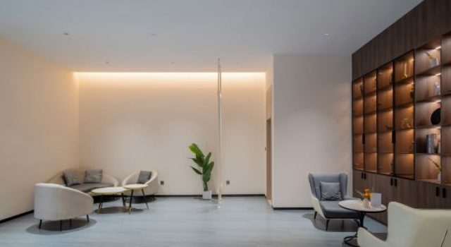 Shine Hotel, Boek Hotel Hotels in Guangdong met parkeren, Parkeren
