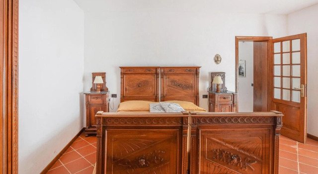 Nice Home in Pietrasanta With Wifi, Indoor Swimming Pool and Outdoor Swimming Pool, Забронировать Дом для отпуска Коттеджи Версилия, Коттедж