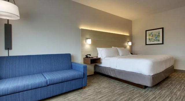Номер Standard Holiday Inn Express & Suites - Elizabethtown North by IHG