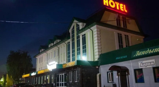 Hotel Aprel Mamadysh, Prenota Hotel Hotel economici a Tatarstan