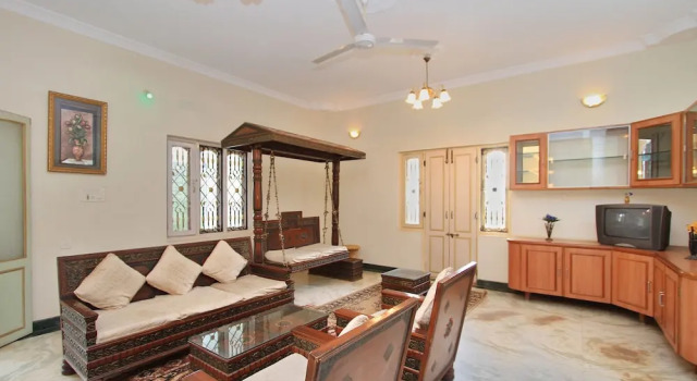 OYO 10438 Green Villa, Rezervovat Vila Hotely v Bangalore s parkováním, Parkování