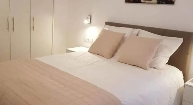 Spacious Modern Flat, 100 m2 in The Heart of City Center, Rezerwuj Apartament Hotele w Luxembourg z parkingiem, w pobliżu Mudam Luxembourg, Parking