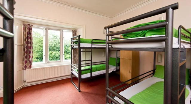 Кровать в общем номере YHA Grasmere Butharlyp Howe