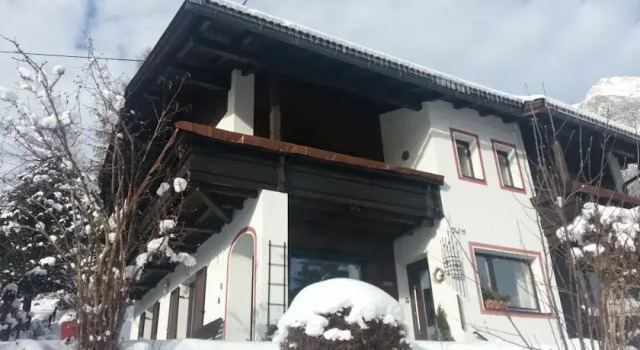 Haus Michelitsch, Забронировать Отель Лойташ Зеефельд