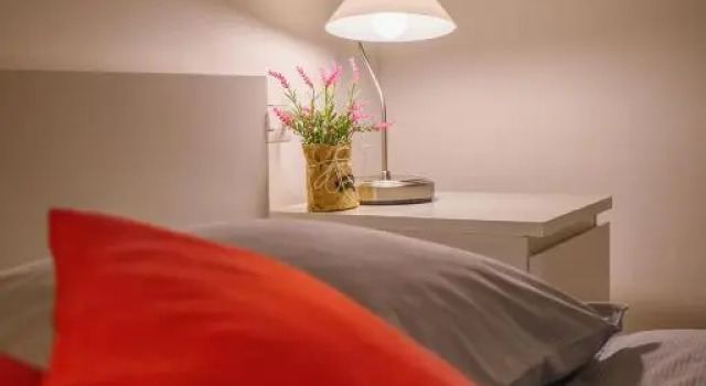Residence Girasole Casa Rossa A, Book Hotel Hotels in Como with a Pool, Swimming Pool