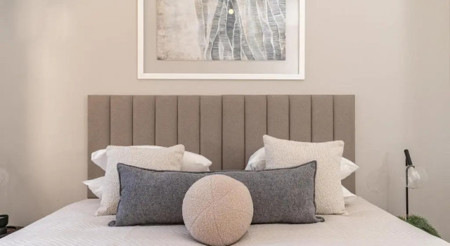 Deluxe 3 Bedrooms Flat in Residential Area, Book Hotel Hoteller i Jerusalem med pool, nær Malcha Train Station, Swimmingpool