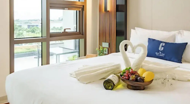 Номер Deluxe с 2 комнатами The First Clark Hotel and Residence