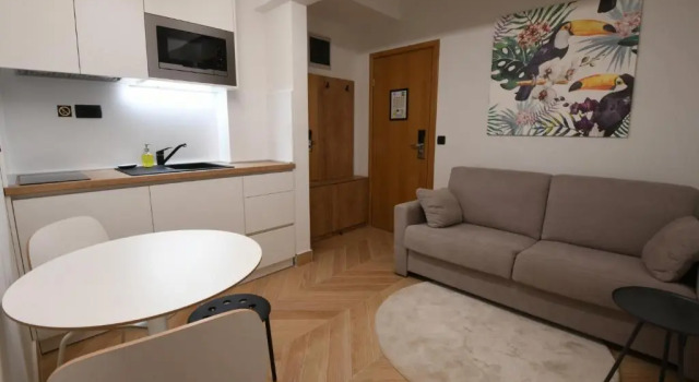 Апартаменты с балконом и с видом на море Aparthotel Milenij