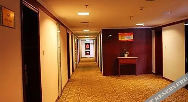 Baiyun Hotel