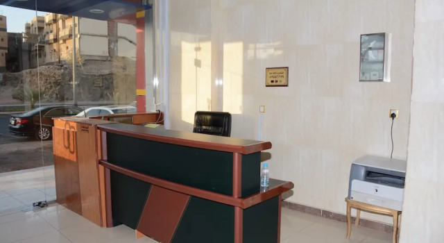 Al Eairy Furnished Apts Al Madinah 12