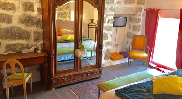 Auberge U n'Antru Versu, Varaa Hostelli  