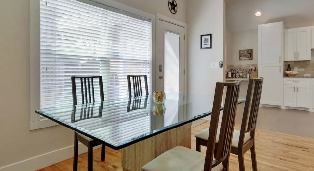2BR Renovated Austin Coach House by RedAwning