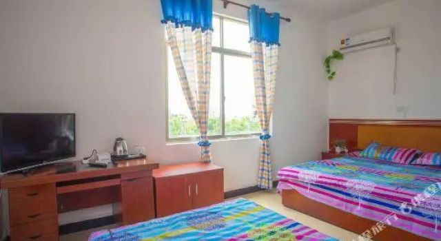 Weizhou Island Yutang Guanhailou