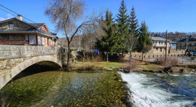 Коттедж с 2 комнатами Casas Rurales Trefacio