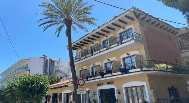 Hostal Villa Rosa