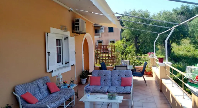 Апартаменты с балконом Pasiphae Holiday Apartments