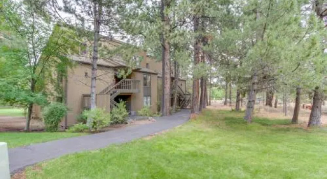 Mt Bachelor Village Ski House #244, Забронировать Апартаменты/квартира Отели Бенд с бассейном, рядом с Oregon Trail of Dreams, Бассейн