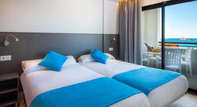 Апартаменты Superior с видом на воду Apartamentos La Era Park
