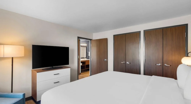 Люкс Everhome Suites Bastrop by Choice Hotels