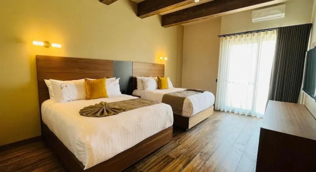 Puertas de la Peña Hotel & Spa