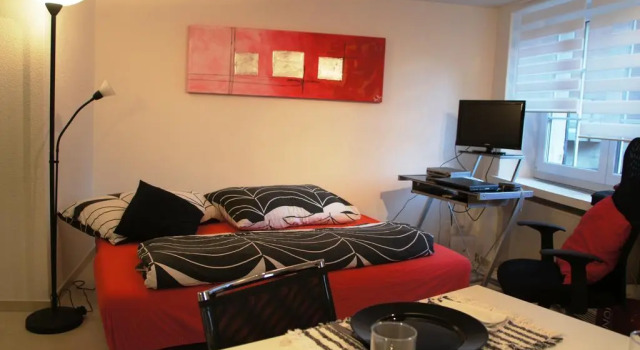 Studio-Appartment Horgen, Забронировать Отель Отели кантона Швица с парковкой, Парковка