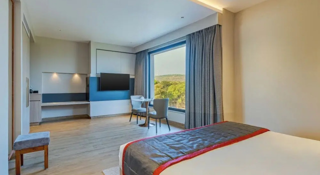 Люкс Woodrose Banquets and Hotel