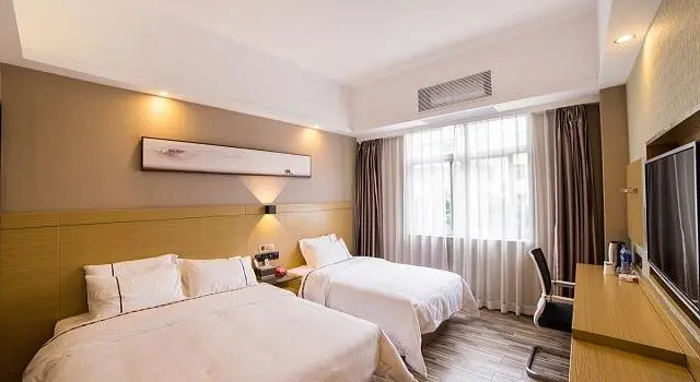 Люкс Jtour Inn Zhuhai Qianshan