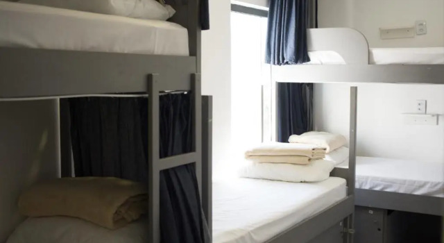 Кровать в общем номере (мужской номер) Anhembi Hostel