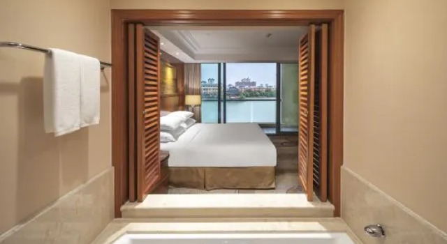 Люкс Standard New Century Grand Hotel Kaifeng