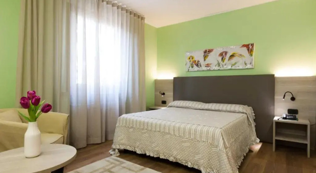 Трёхместный номер Standard Hotel Prata Verde