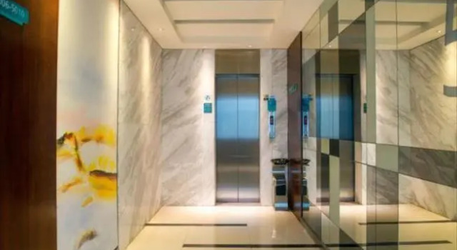 City Comfort Inn Yulin Qingnian Square, Rezervasyon Otel Yulin Guangxi