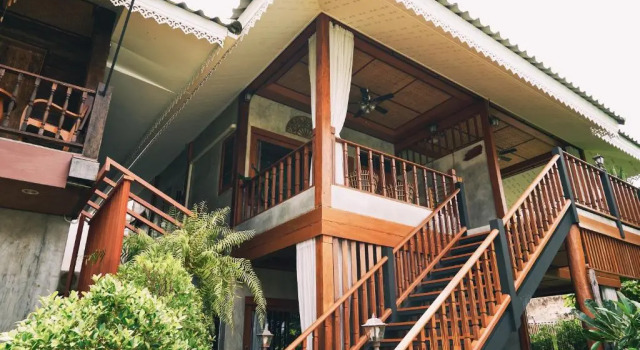 Люкс Buri Gallery House
