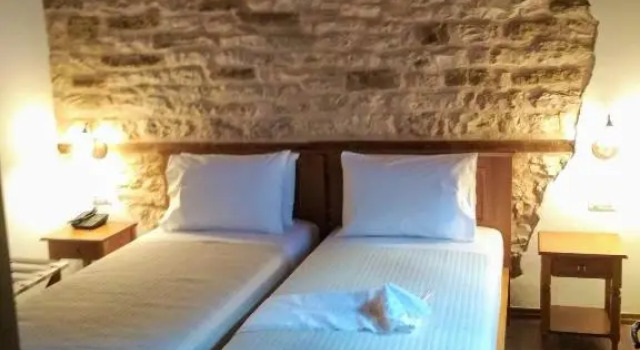 Argjiro Traditional