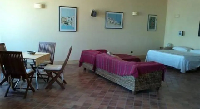 Casale Villaruel, Book Mini-hotel Moteller i Etna, Motel