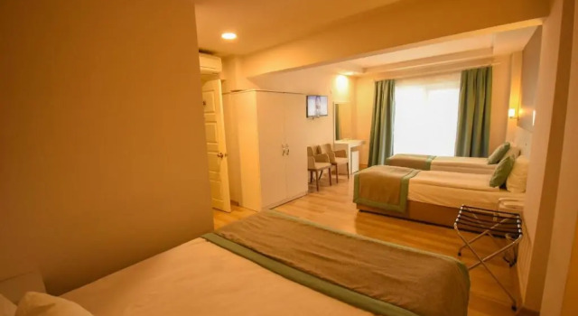 Семейный номер Standard ParionHouse Hotel