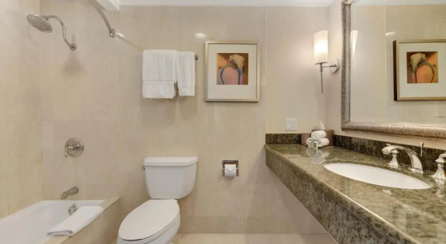 Двухместный номер Standard The Beverly Hilton