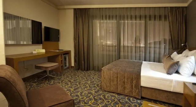 Полулюкс Standard Volley Hotel İzmir