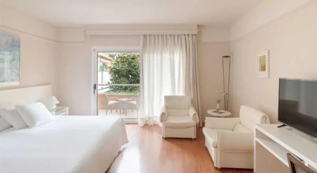 Номер Standard Hotel Sa Punta