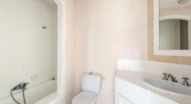 Village Pont Royal en Provence - maeva Home - Appartement 3 pièces 4 person 864, Забронировать Апартаменты/квартира Отели Буш-дю-Рон с парковкой, Парковка