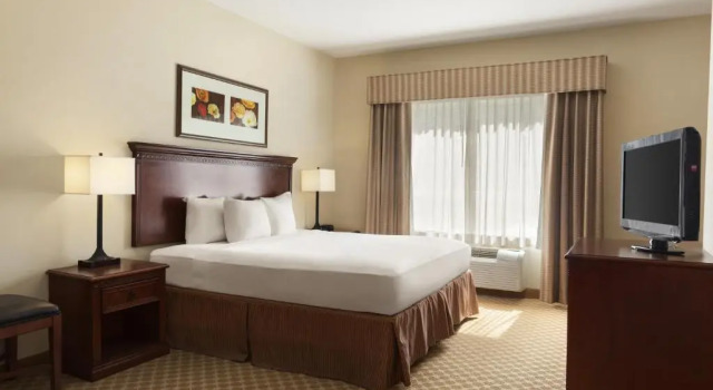 Двухместный люкс Country Inn & Suites by Radisson, Saraland, AL