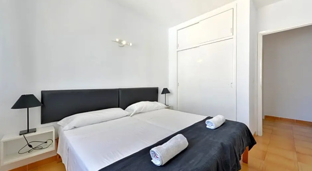 Номер Standard с балконом и с видом на море Apartamentos San Antonio Beach