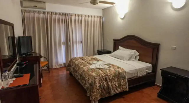 Номер Standard с балконом и с красивым видом из окна Room #27 at Waterfront Playa Alicia