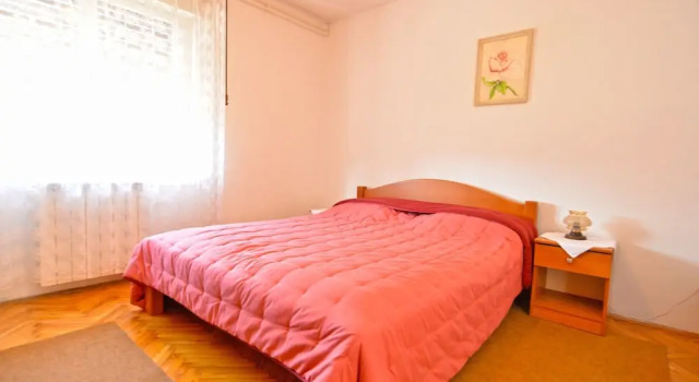 Apartment 1633