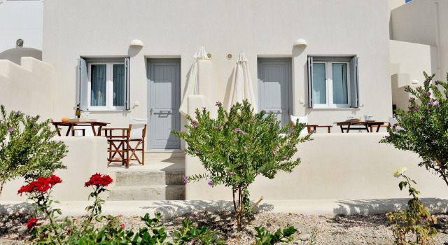 Tsakanos Home