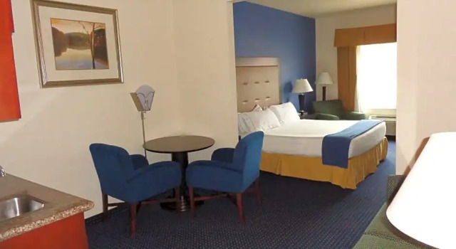 Люкс Holiday Inn Express & Suites New Buffalo, MI by IHG